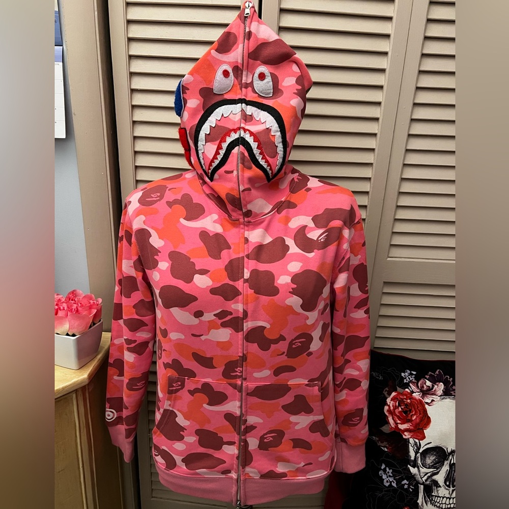 💕A BATHING APE HOODY💕